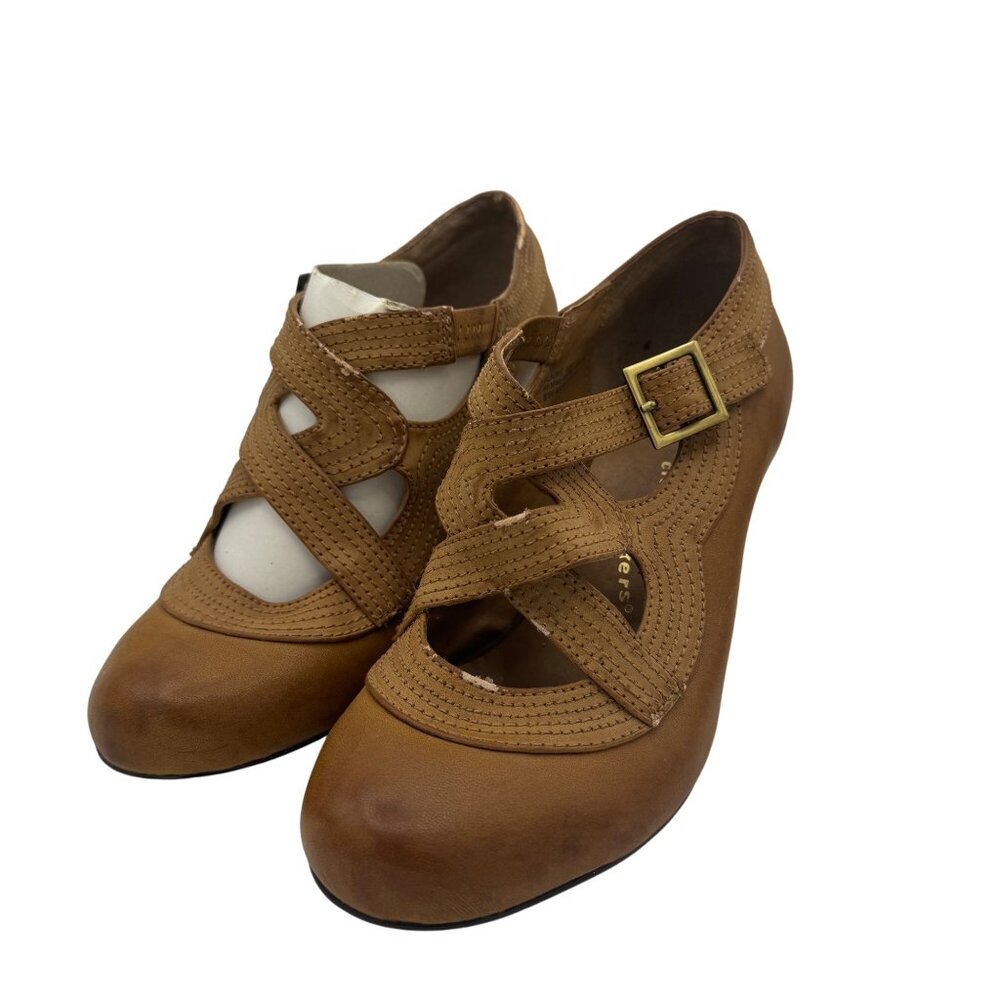 Cloudwalkers Claire Size 8 Tan Heels With Cross Straps & Buckle